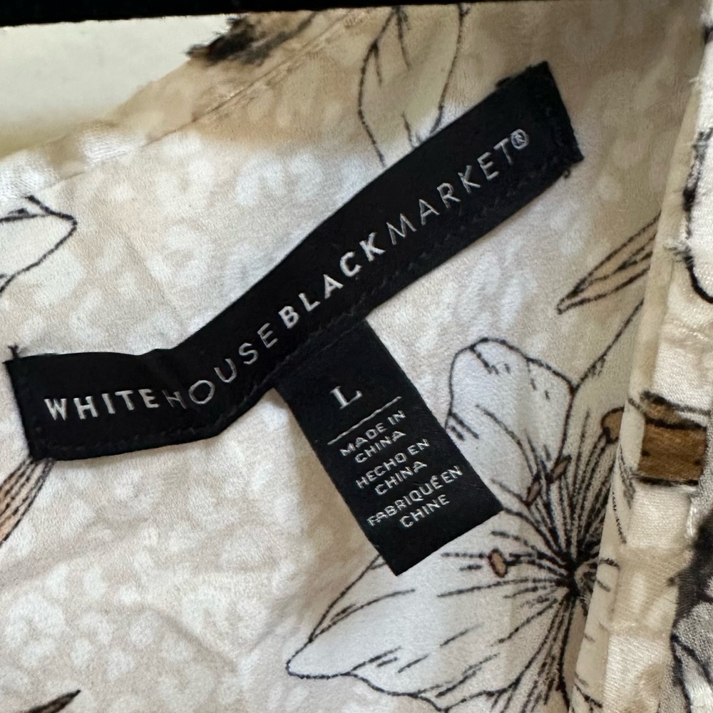 White House Black Market Floral Velvet Dolman Sleeve Blouse in Women’s Large - Picture 6 of 7